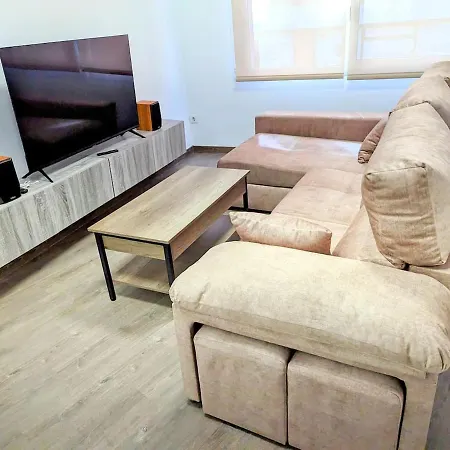 Singular Triplex En Zona Centrica Apartment