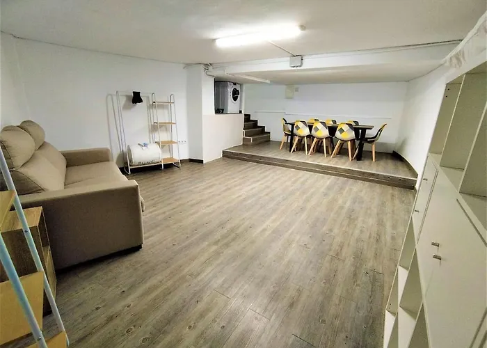 Singular Triplex En Zona Centrica Vigo